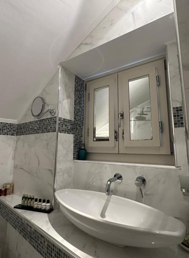 Thea Aparthotel Symi Exterior foto