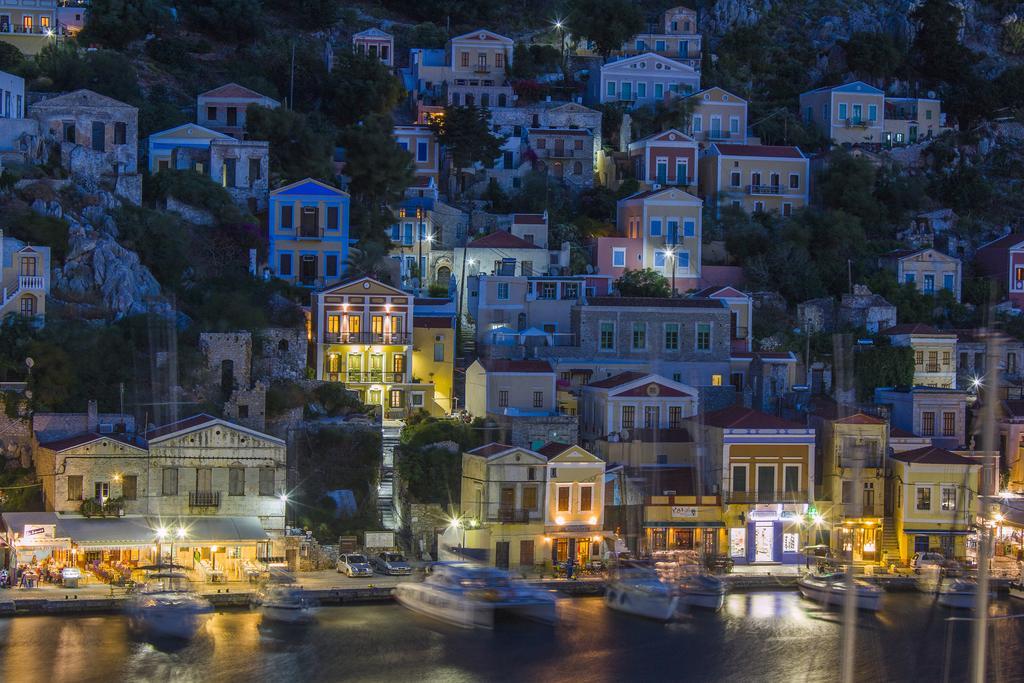 Thea Aparthotel Symi Exterior foto