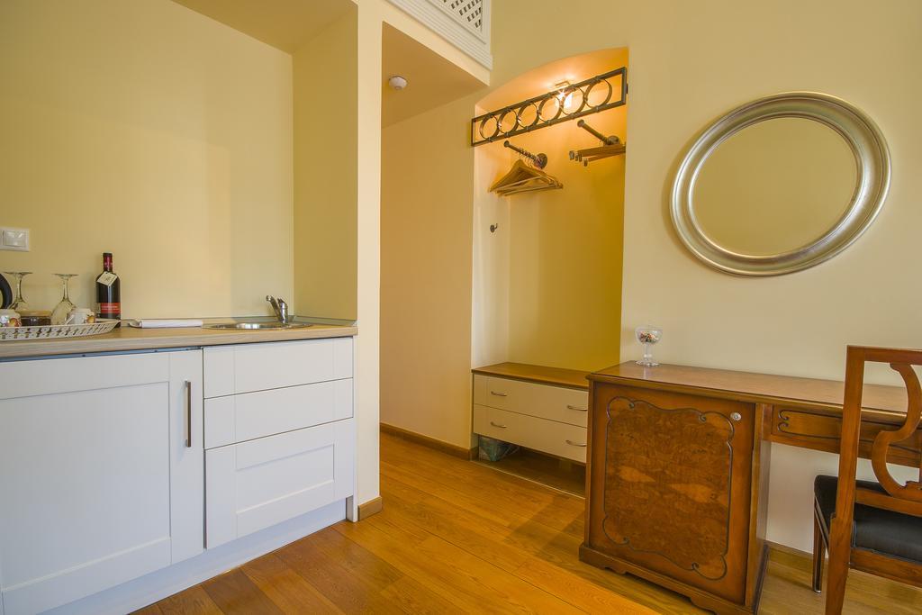 Thea Aparthotel Symi Exterior foto