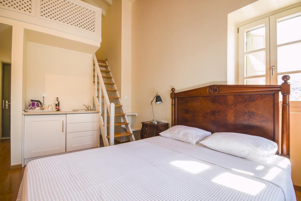 Thea Aparthotel Symi Exterior foto